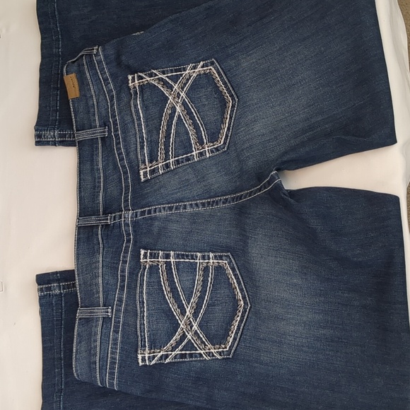 Ariat Women's Straight Leg Jeans - Blue - Picture 6 of 16